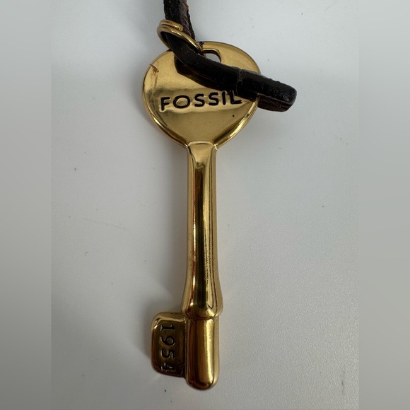 Fossil 1954 Key - Picture 2 of 3